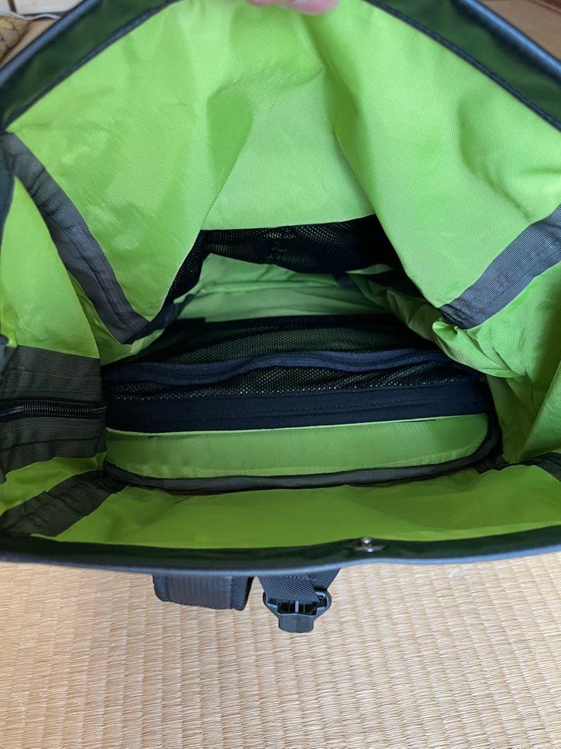 スペシャライズド 防水バックパック 通勤 通学 リュック