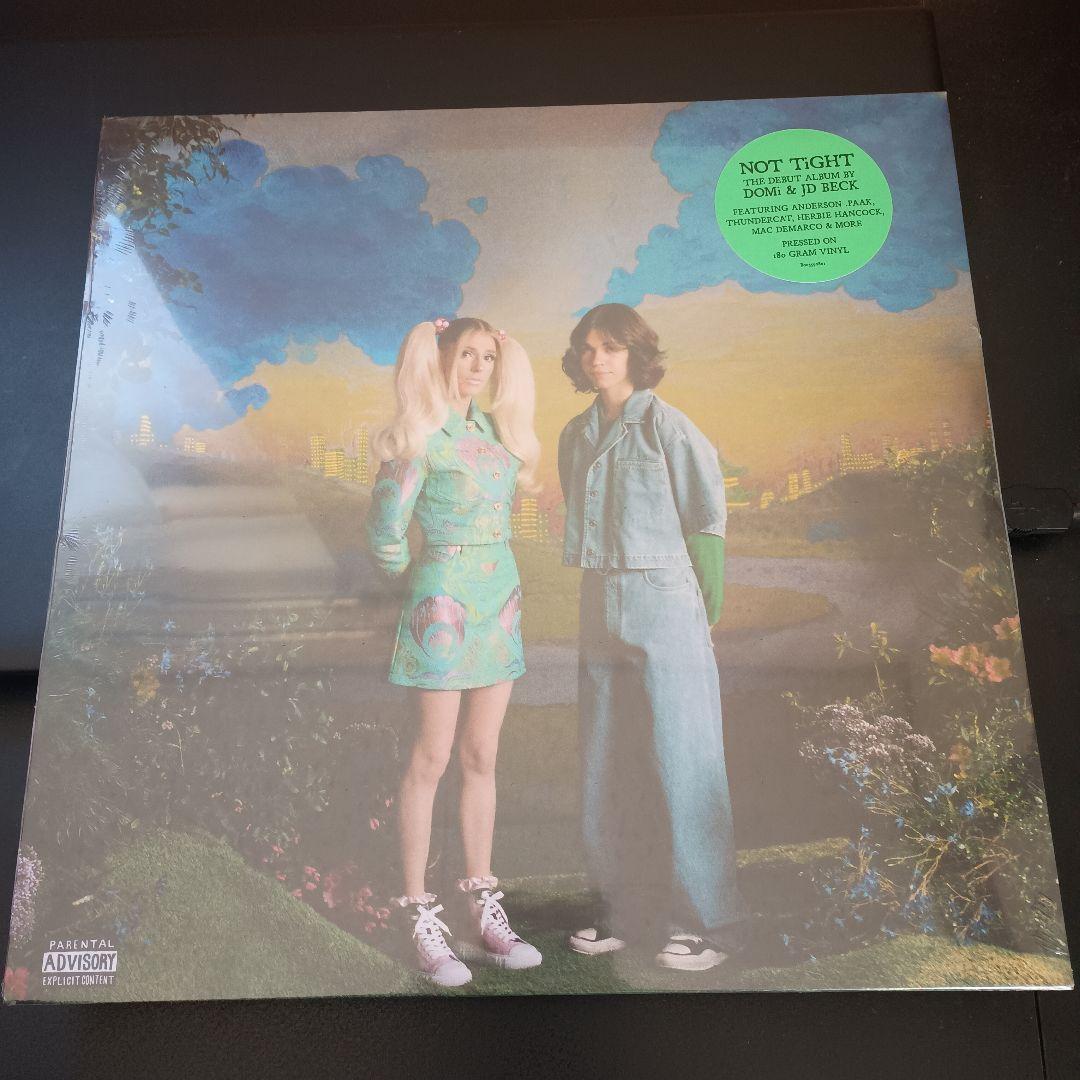 DOMI & JD BECK NOT TIGHT レコード