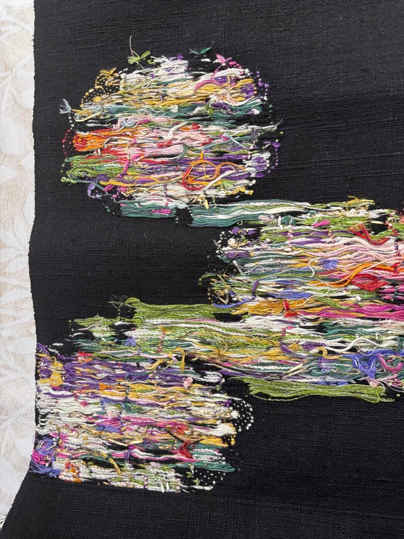 帯屋捨松　可愛い花柄刺繍 名古屋帯 黒地　 松場仕立て