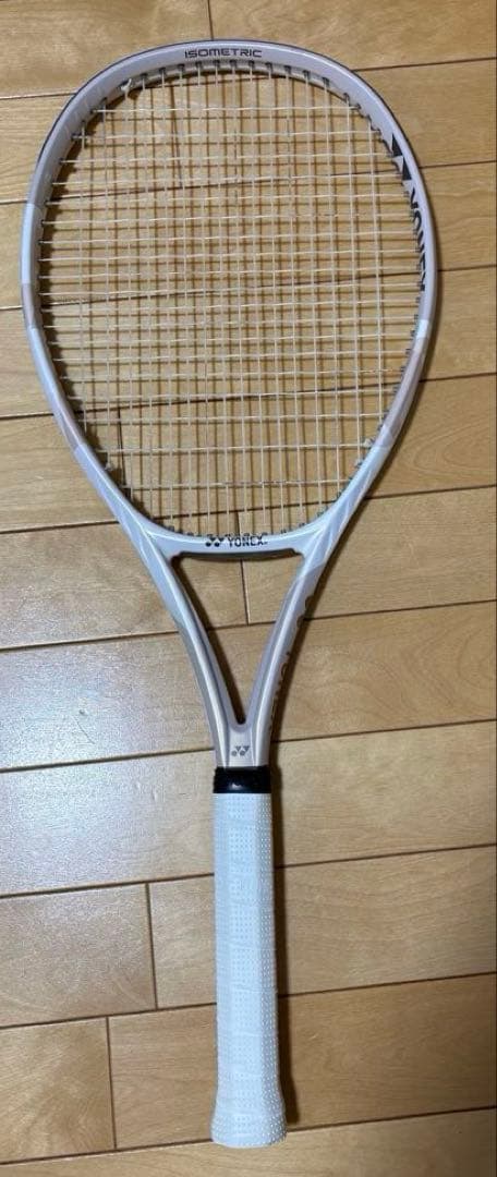 美品ヨネックス ブイコア100YONEX VCORE100 サンドベージュG2
