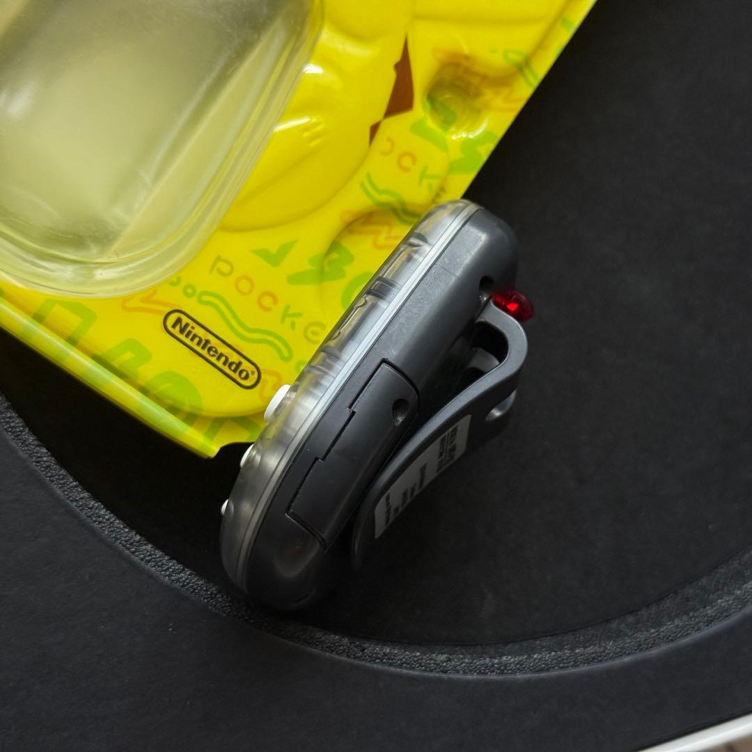 極美品！任天堂ポケットピカチュウ！カラー　金・銀といっしょ！万歩計 動作確認済み