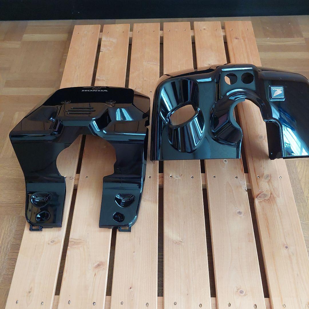 新品未使用!!ホンダズーマーフロントカウルセット(黒)ビスナット付き