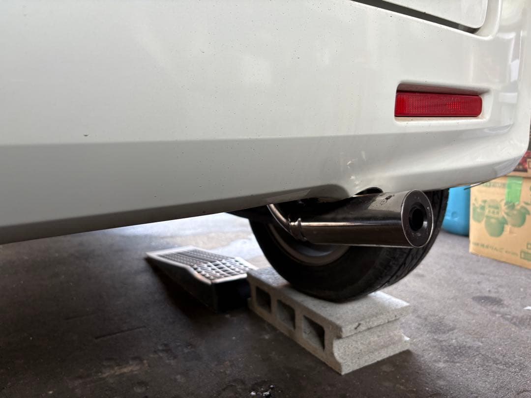 年末限定セール　mk32s スペーシア　レーシングマフラー