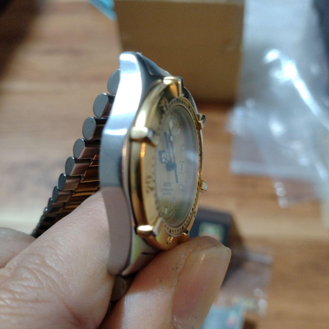 TAG Heuer Professional 2000 レディースクォーツ腕時計