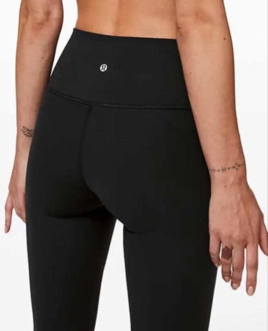 ルルレモン　新品未使用　ヨガレギンス　ハイウエスト ブラック4