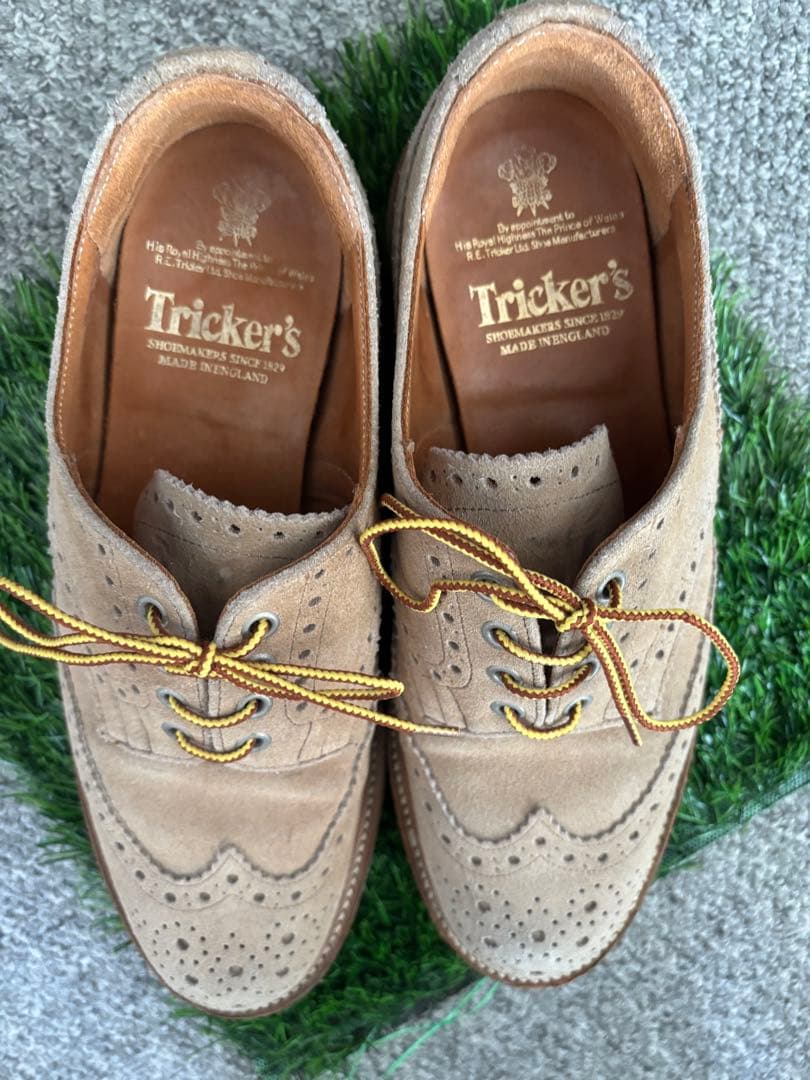 tricker’s 革靴　バートン　イングランド製 ベージュ　vibram