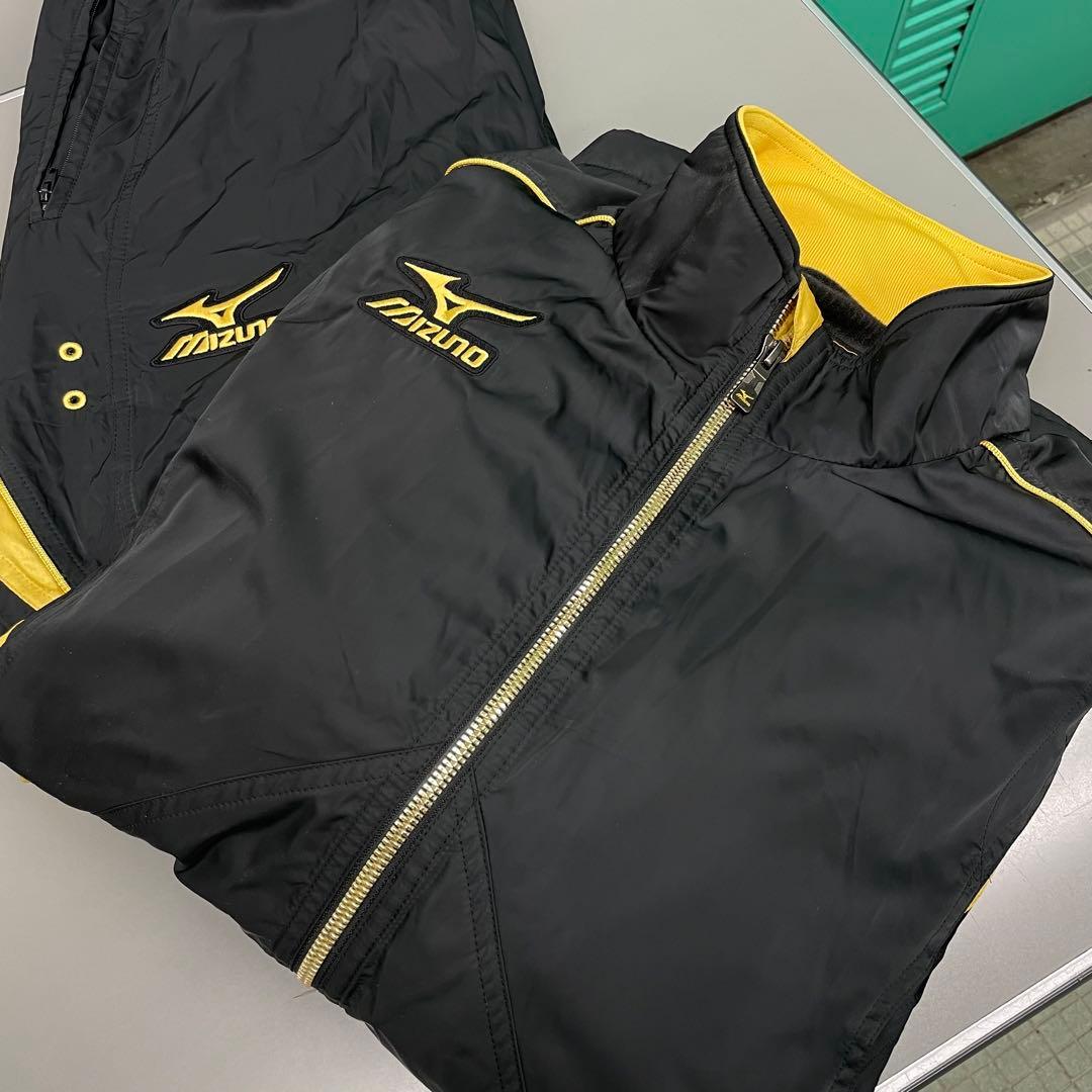 新品‼️ミズノプロ ブレスサーモ ウインドブレーカー 上下セットアップ黒金サイズＯ