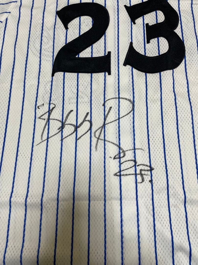 横浜ベイスターズ　ロバート　ローズ　直筆サイン　　ユニフォーム