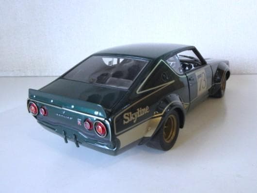 特価 京商 (1/18) スカイライン GT-R レーシング NISMOフェス