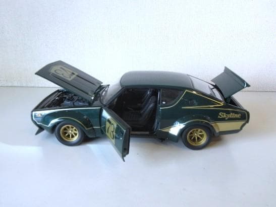 特価 京商 (1/18) スカイライン GT-R レーシング NISMOフェス
