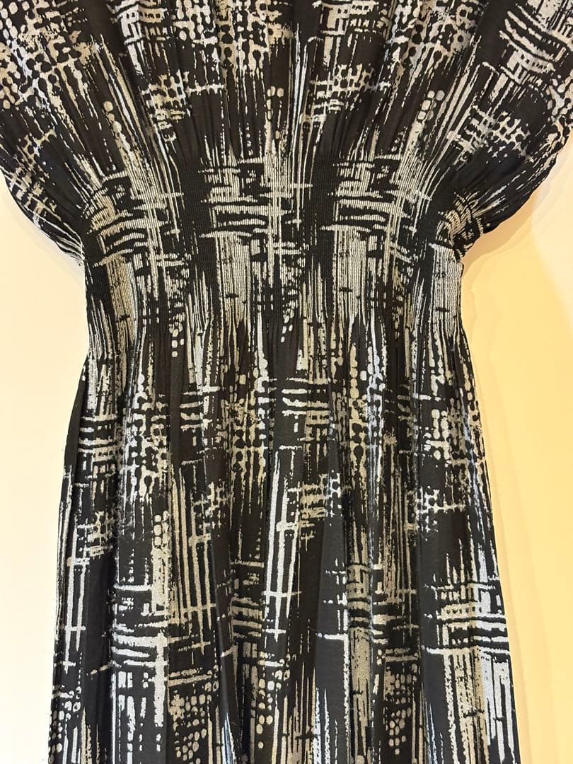 定価10万超えMORABITO ロングワンピース ブラック&グレー系