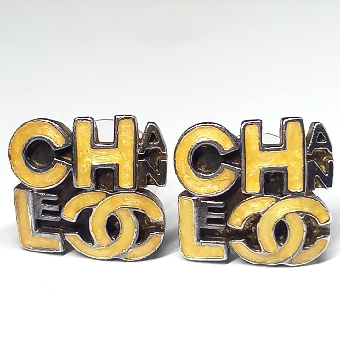 シャネル ピアス 00T シルバー×ベージュ系 ロゴ ココマーク ヴィンテージ