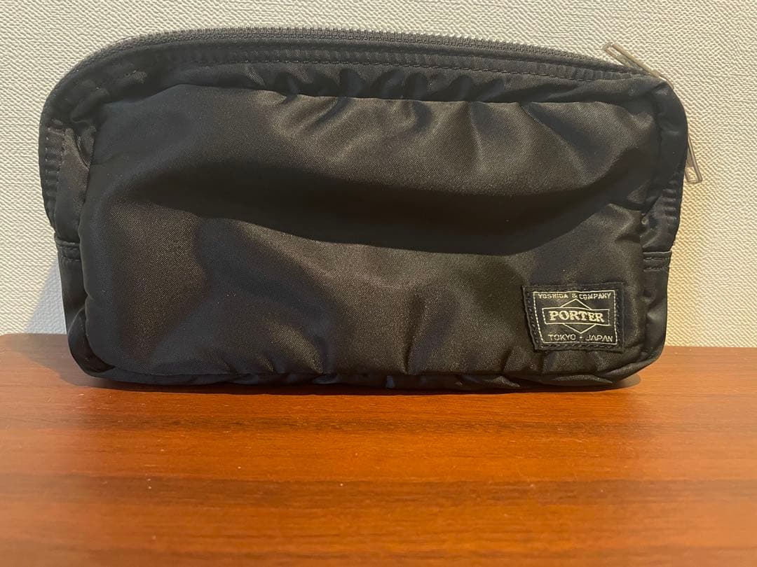 【美品】PORTER ブラック ジッパーポーチ