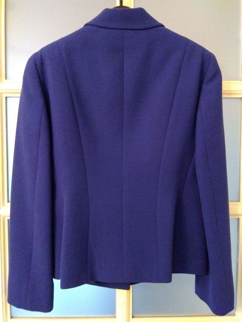 お値下げ致しました。正規品　EMPORIO ARMANI ジャケット