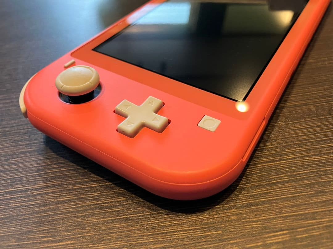 【Nintendo Switch lite　どうぶつの森　しずえアロハ柄】