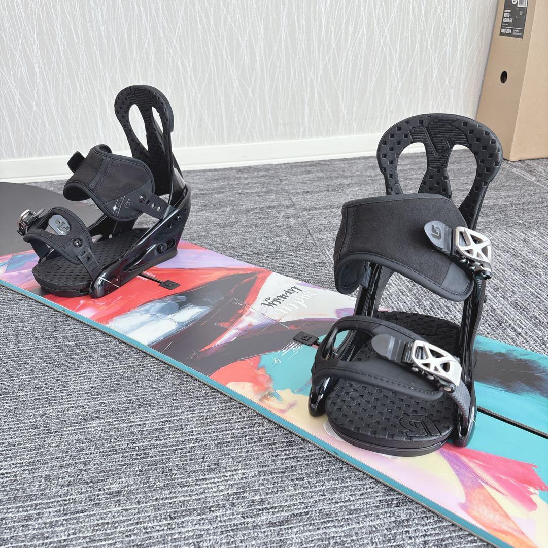 32美品❗️超豪華❗️バートン レディース スノーボードセット★141cm+ビン付