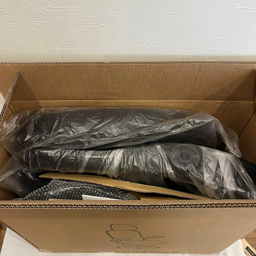 新品◆オフィスチェア 椅子 デスクチェア 肘置き　メッシュ　通気性　アームレスト