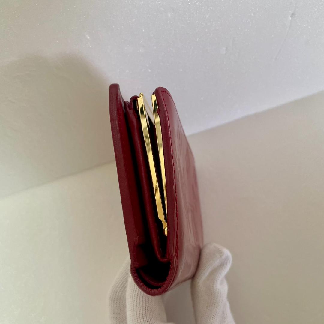 LOUIS VUITTON ヴィトン ヴェルニ ポルトフォイユ ヴィエノワ 赤系