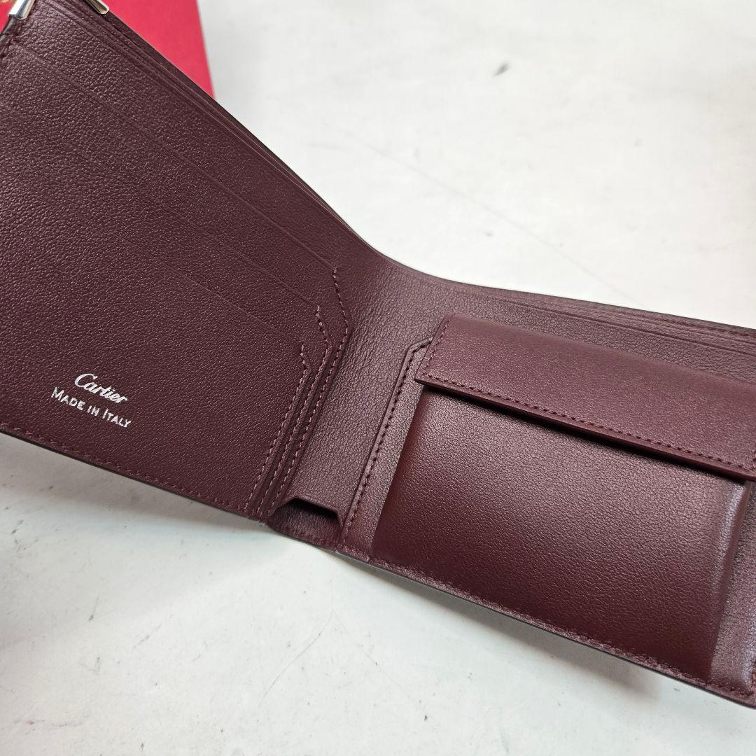 未使用箱付き Cartier 折財布 マストライン ブラック