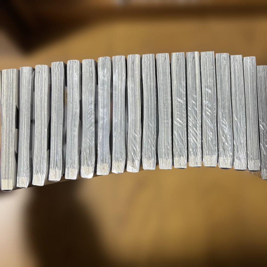 全巻初版帯付　1巻以外は未開封　ギルティサークル　1巻から18巻