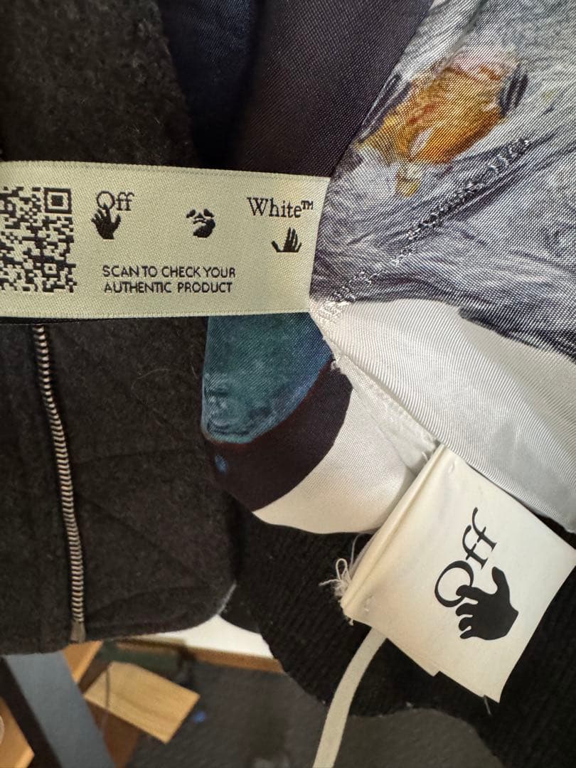 Off-White シェルパ襟付きジャケット　高級