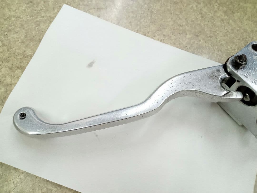 パフォーマンスマシーンマスターシリンダー