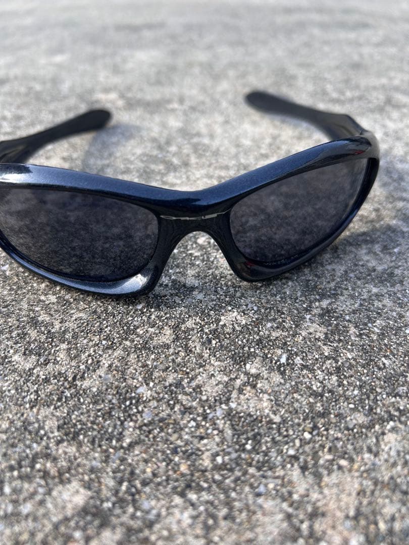 k*4様 90〜Oakley Straight Jacket USA製