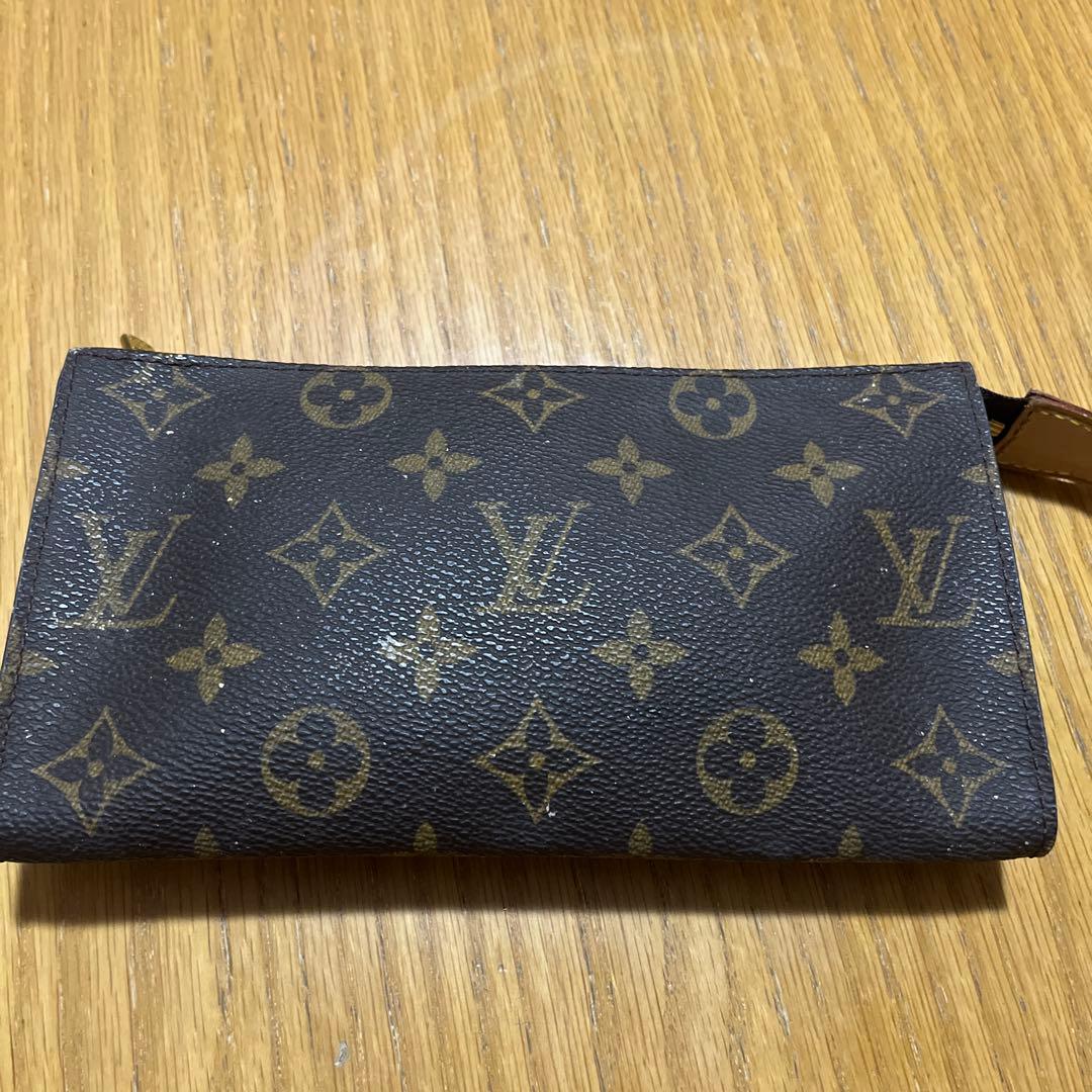 ルイヴィトンポーチ