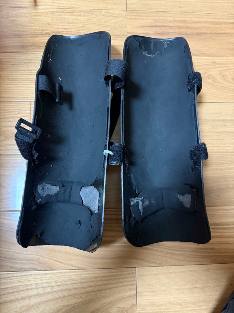 RN　エナジアプーラ　レガース