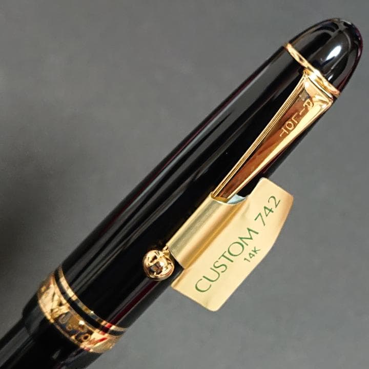 PILOT 万年筆 カスタム742 ブラック ペン種M型（中字）