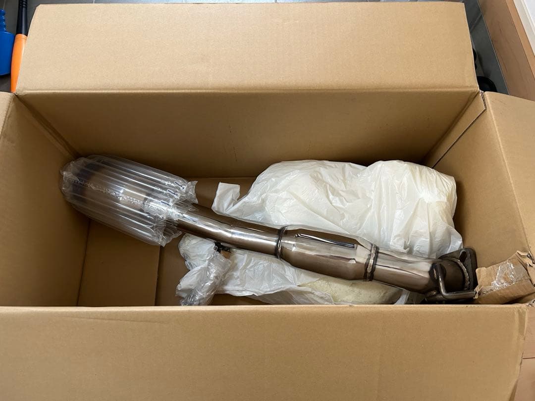 ⭐︎値下げしました⭐︎odula R-specマフラー　デミオ　DJ