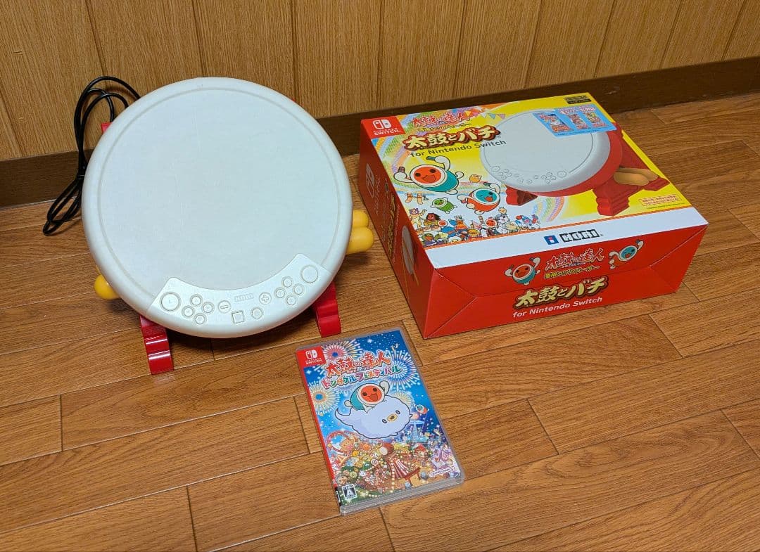 Switch スイッチ太鼓の達人　ドンダフルフェスティバル＆専用コントローラー