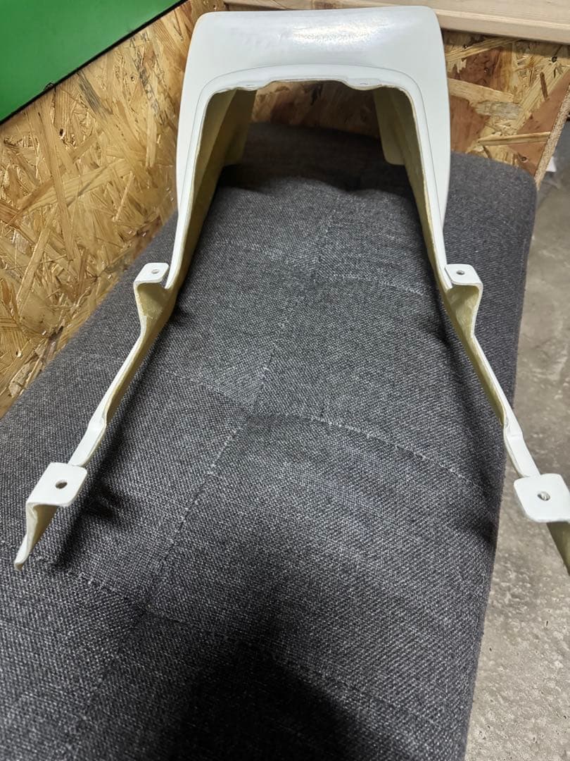 ホーク3 BEET テールカウル