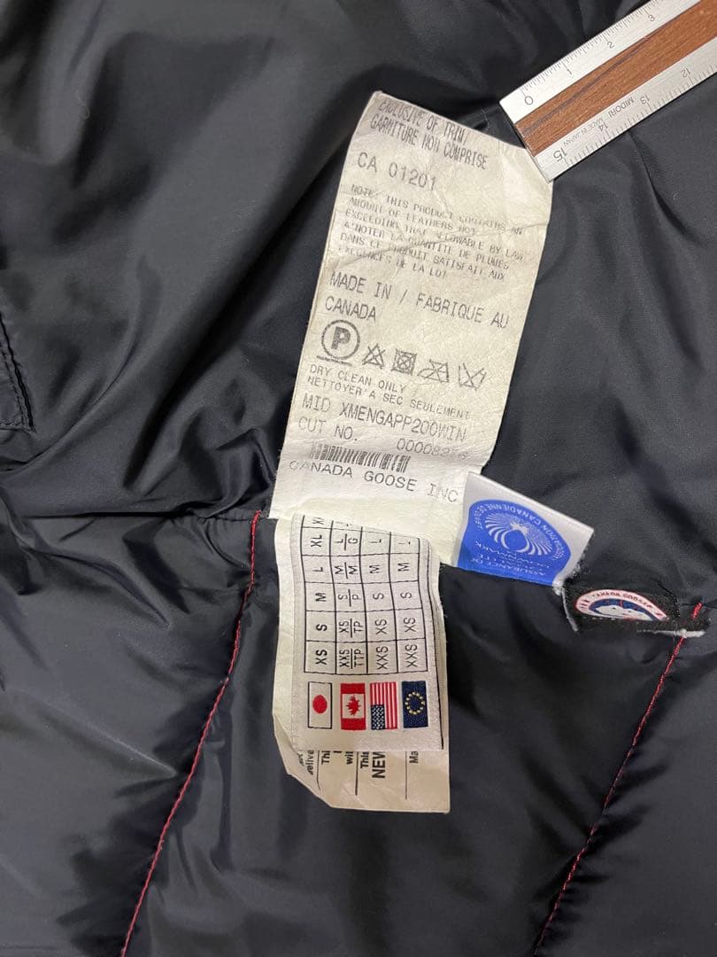   カナダグース ダウンベスト ダウンジャケット