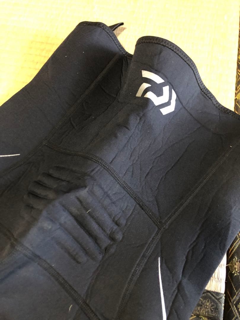 Daiwa DT-4001W25　ダイワ　鮎タイツ サイズLAブラック