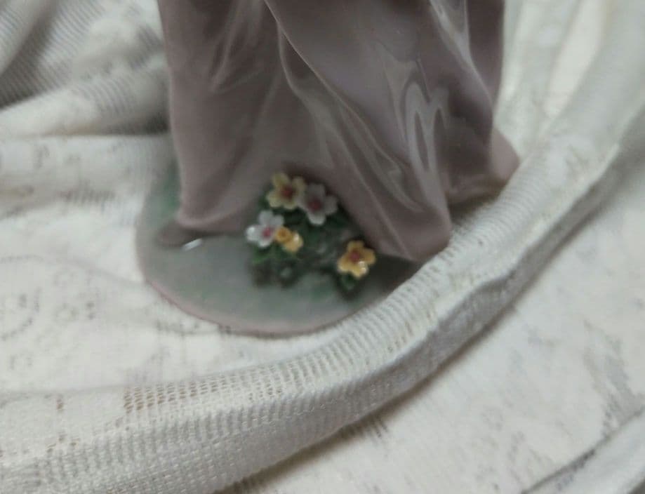 リヤドロ7676　夢がかなって