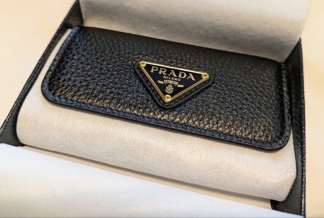 新品未使用★PRADA★プラダ★キーケース★6連★ブラック