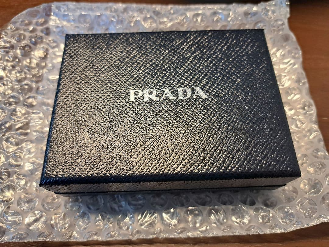 新品未使用★PRADA★プラダ★キーケース★6連★ブラック
