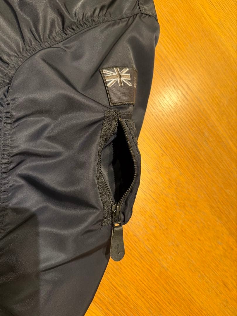 わ*う様 【中古・美品】カンタベリー　DEFENDER　JACKET　ネイビー