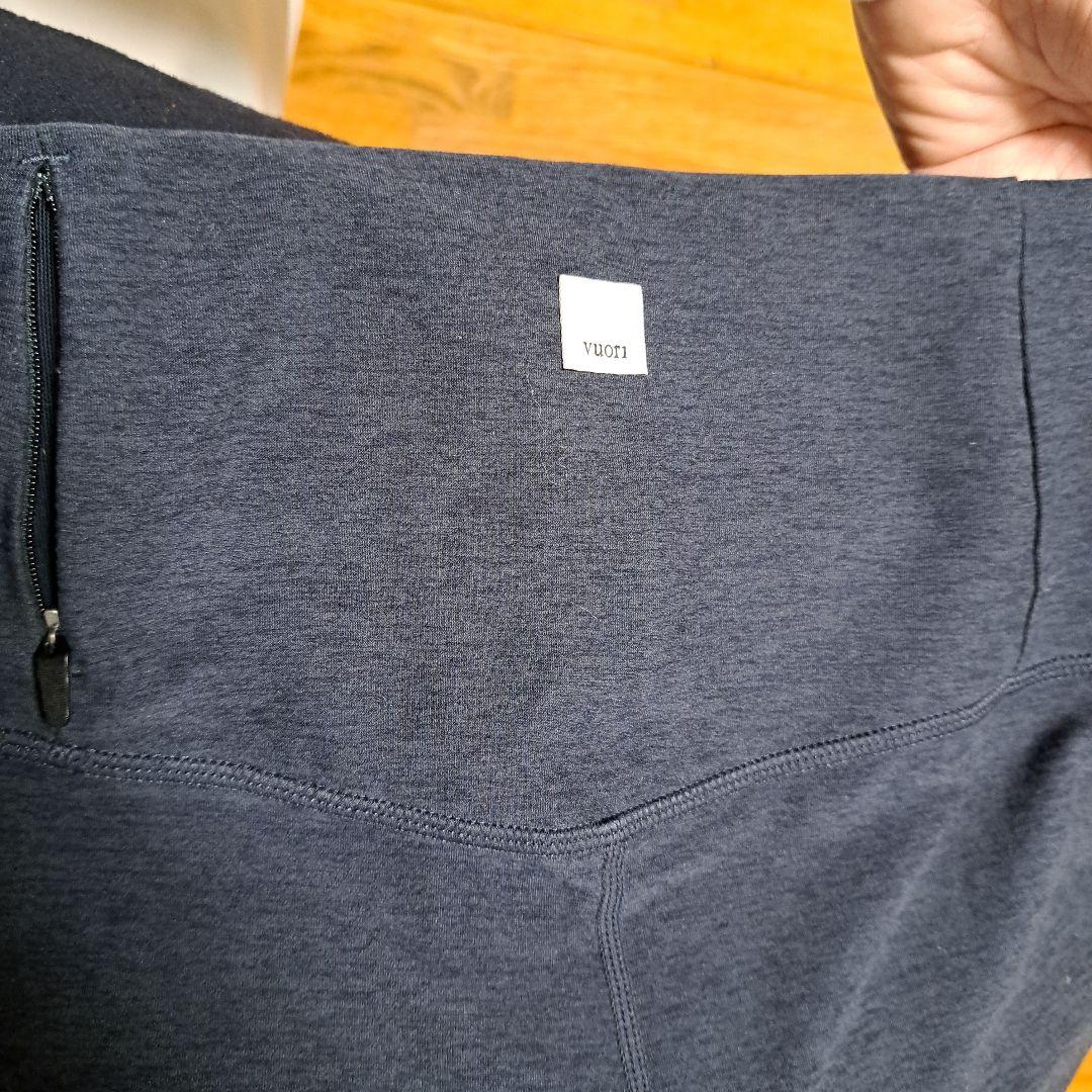 vuori　ヴオリ　ヨガウェア　ヨガレギンス　ヨガパンツ　スパッツ　タイツ　L