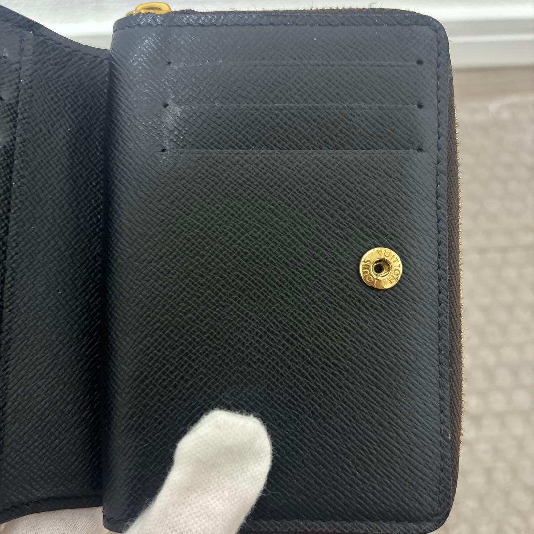 LOUIS VUITTON 二つ折り財布