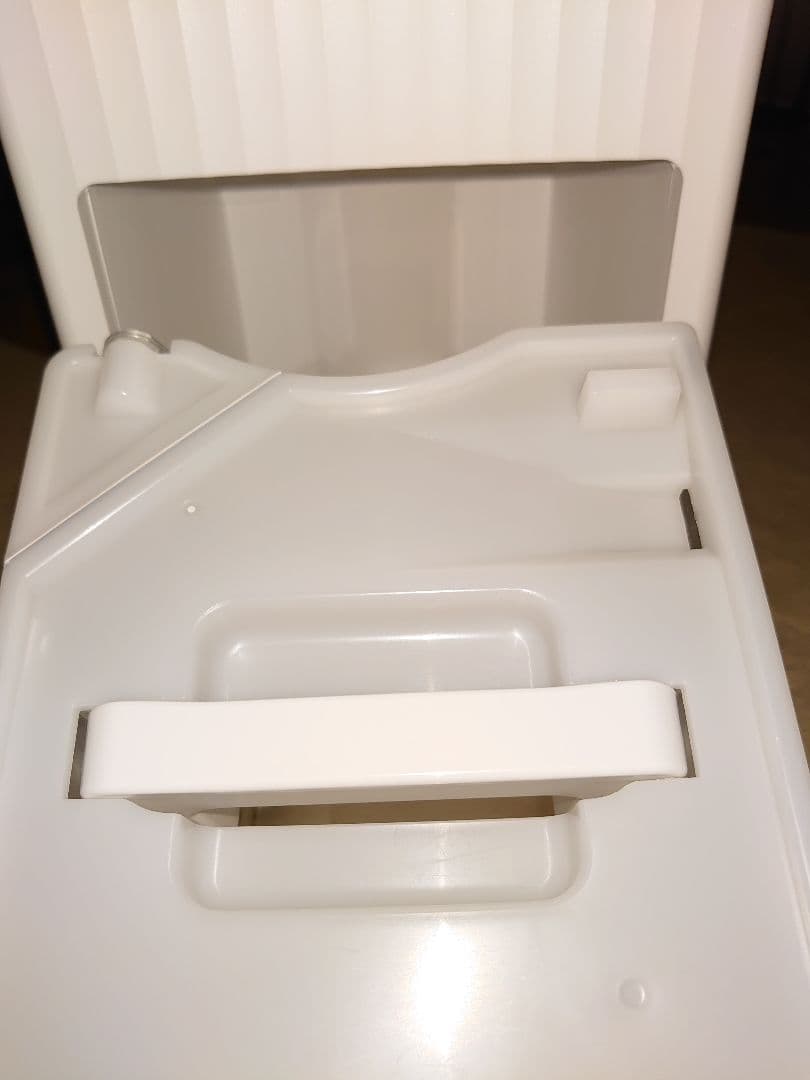 【少々訳あり】カドー cado 除湿機 ROOT 7200 DH-C7200