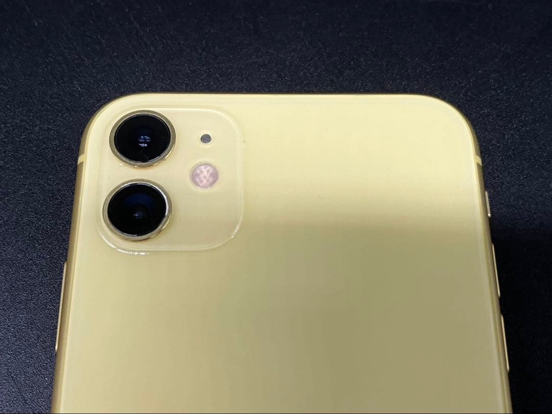 ◇iPhone11 NWM42J/A 128GB SIMロックあり