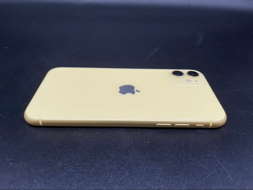 ◇iPhone11 NWM42J/A 128GB SIMロックあり