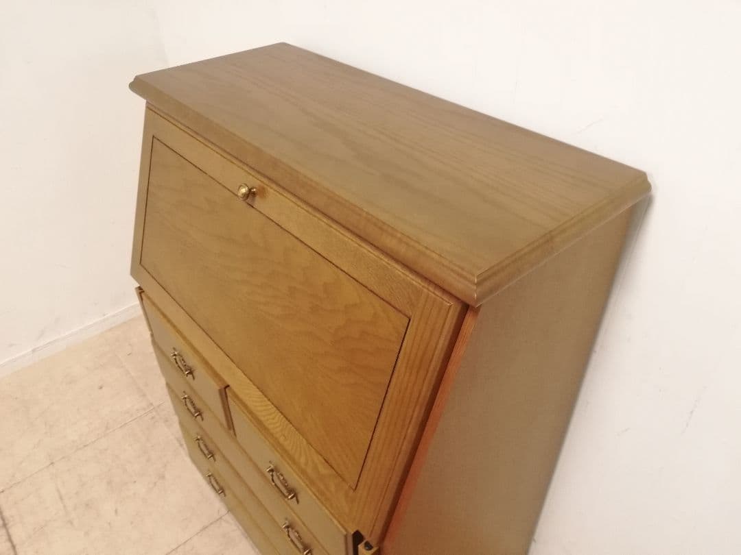 モデルルーム展示品　天然木楢材を使用したライティングビューローデスク 書斎机