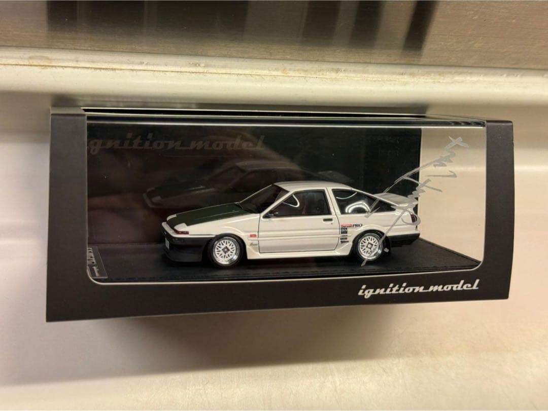 イグニッションモデル 1/43土屋圭市 トヨタ AE86 ハチロク