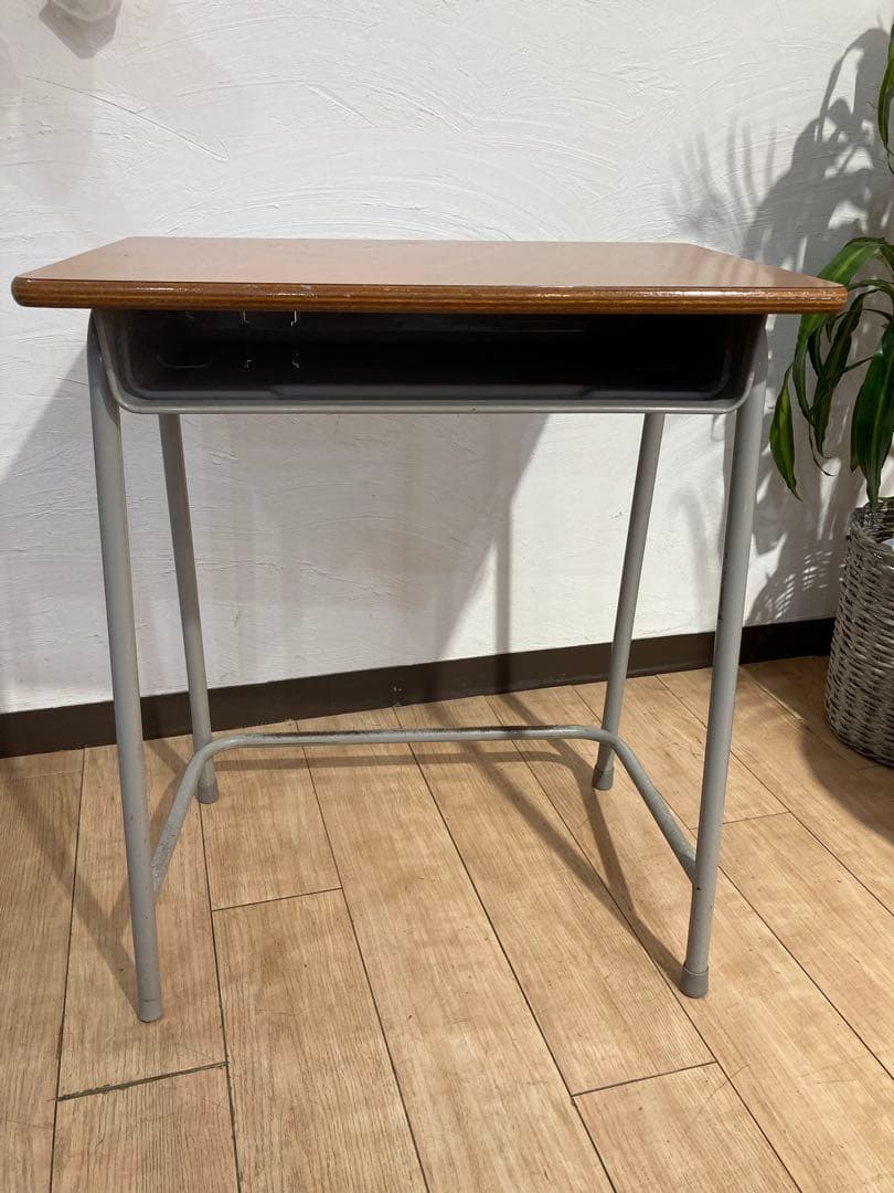 コクヨ　学校机　2号　勉強机　椅子セット