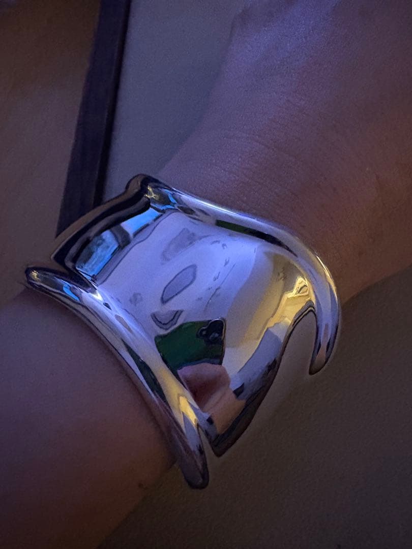 SV925 骨バングル