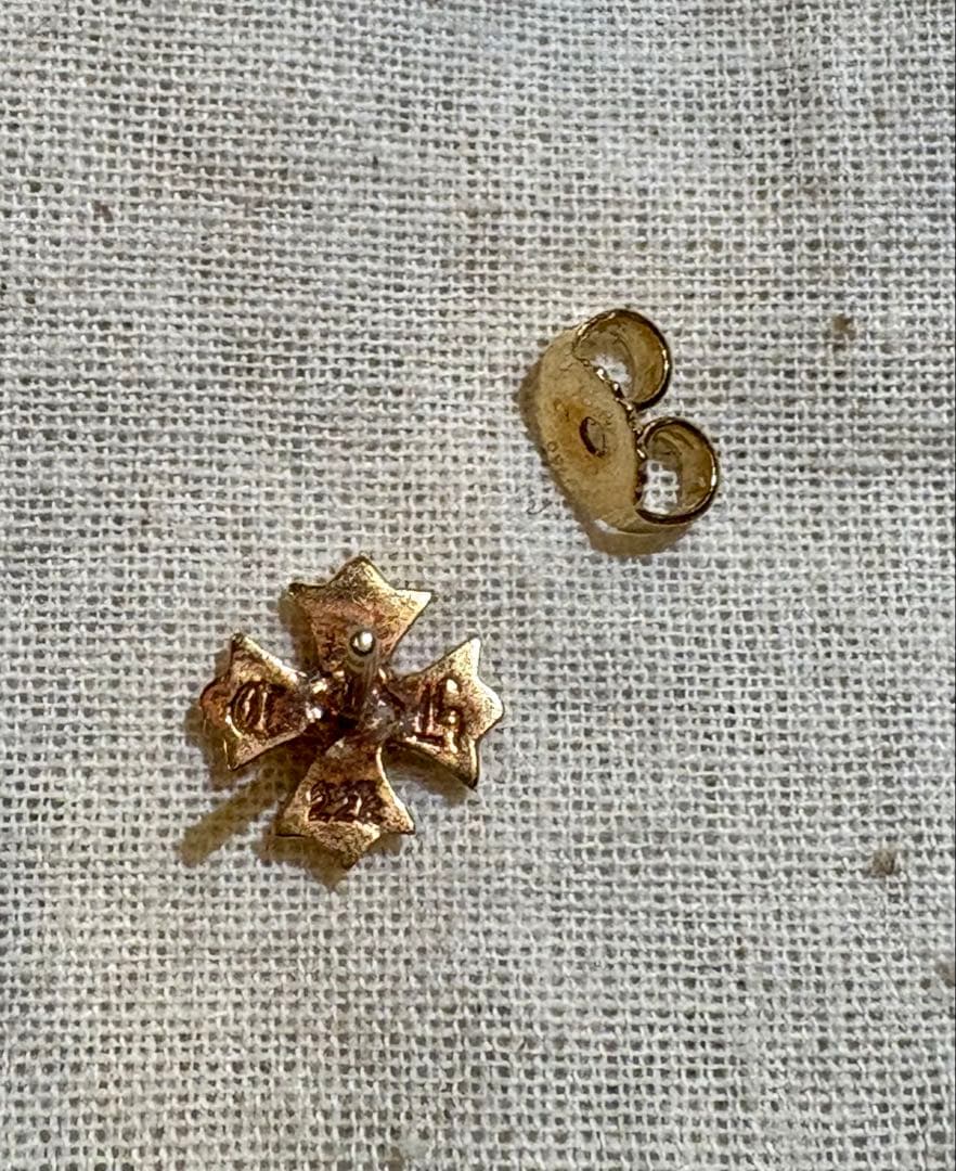 ラプンツェ〜〜ル　Chrome Hearts ピアス(片耳用)