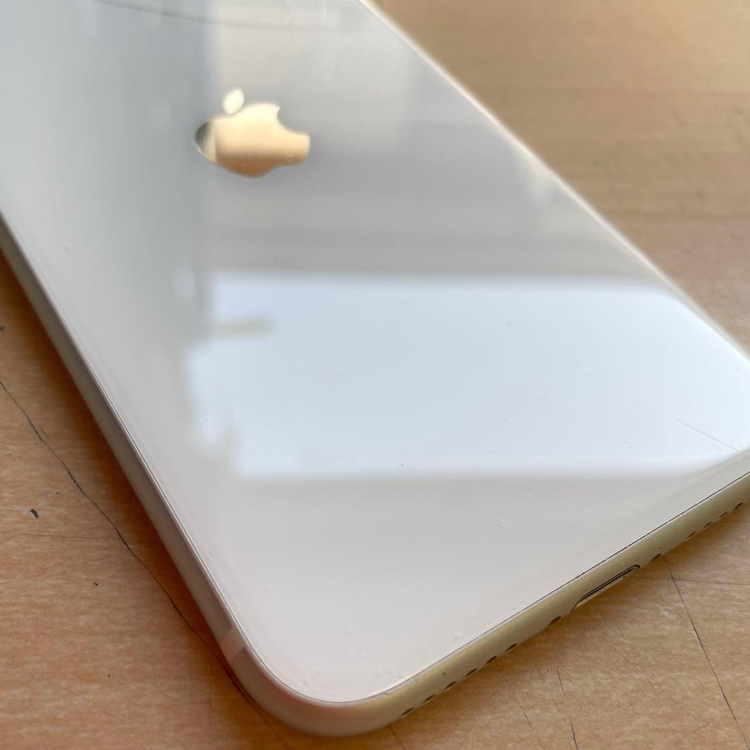 iPhone SE 第2世代　ホワイト　64GB A2296 #3